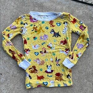 🌈 Little Sleepies Disney Movies Long Sleeve Pajama Animals Cats Dogs  Tee Sz 4T
